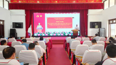 Hội nghị học tập, quán triệt, triển khai thực hiện các chỉ thị, kết luận, quy định, nghị quyết của Trung ương, các văn bản của Tỉnh, Đảng ủy xã