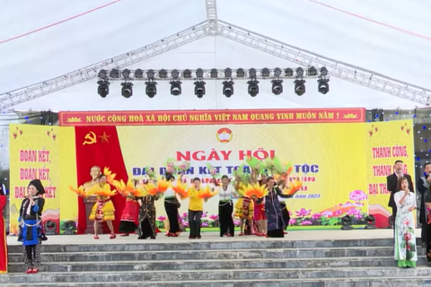 Tổng duyệt Chương trình Ngày hội Đại đoàn kết toàn dân tộc Liên khu dân cư xã Sà Dề Phìn, huyện Sìn Hồ, tỉnh Lai Châu