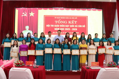 UBND xã Sìn Hồ tổng kết hội thi giáo viên dạy giỏi cấp xã năm học 2025-2026