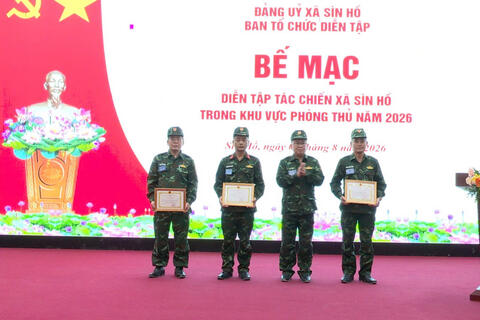 Cuộc diễn tập tác chiến xã Sìn Hồ trong khu vực phòng thủ năm 2026 xếp loại xuất sắc