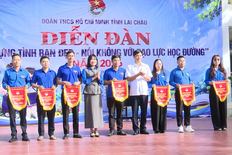 Hơn 1.000 học sinh tham dự diễn đàn xây dựng tình bạn đẹp-nói không với bạo lực học đường năm 2026
