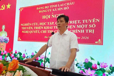 Đảng ủy xã Sìn Hồ tổ chức Hội nghị nghiên cứu, học tập, quán triệt, tuyên truyền, triển khai thực hiện một số nghị quyết, chỉ thị của Bộ Chính trị
