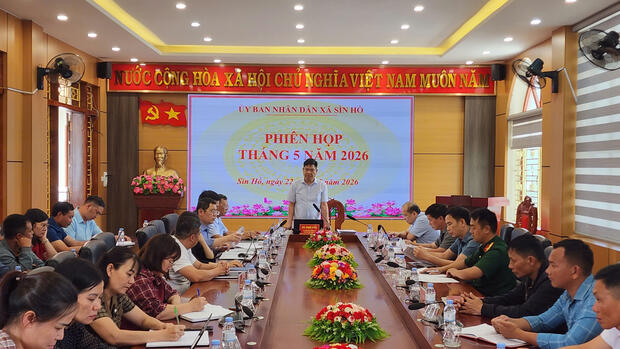 Phiên họp UBND xã tháng 5 năm 2026
